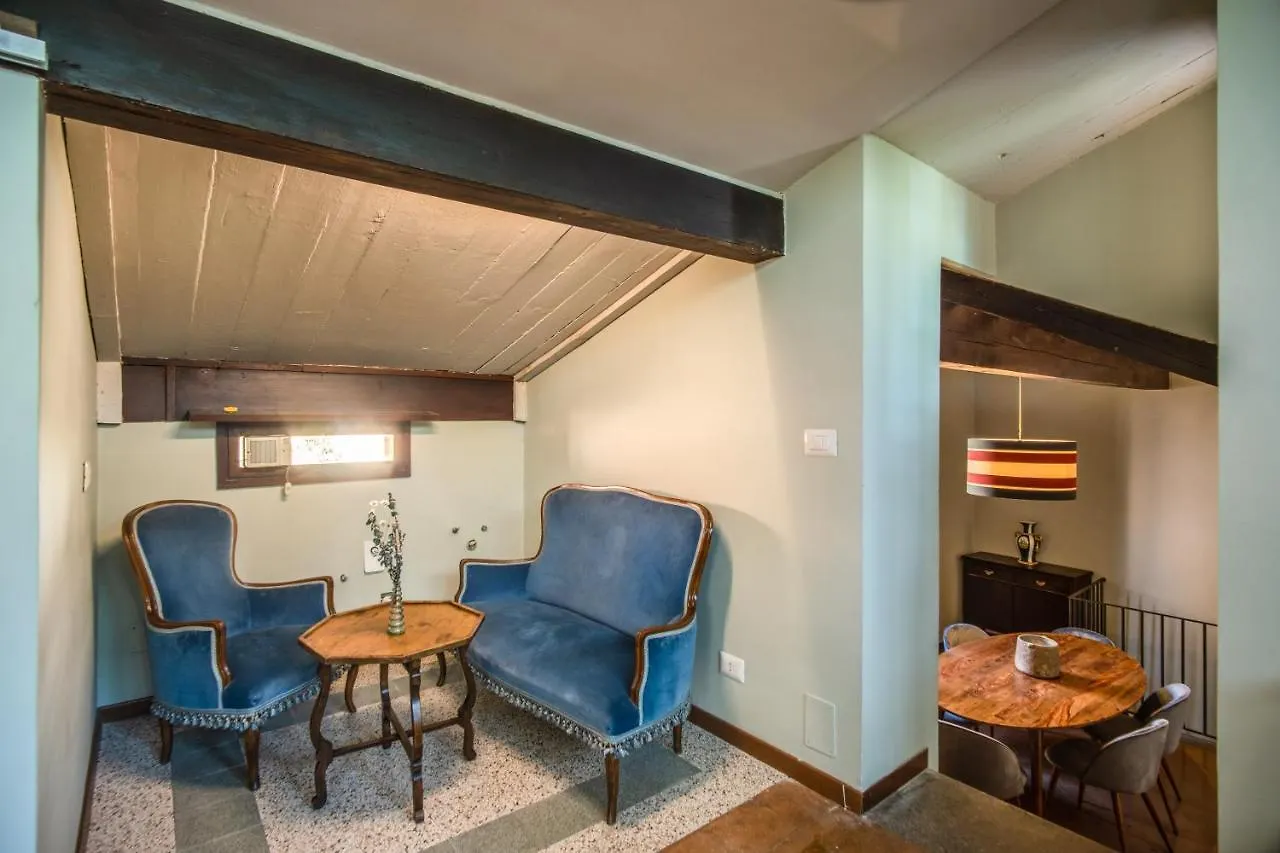 アパート ローマSant'Eligio Attic With Exclusive Terrace Campo Di Fioriアパートメント イタリア